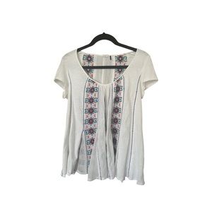 Anthropologie Akemi + Kin Embroidered Blouse.  Size: M